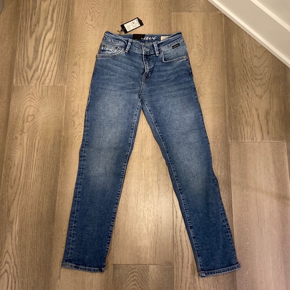 🆕 Mavi Jeans Boys NWT 9/10yrs 99%cotton - Picture 1 of 4